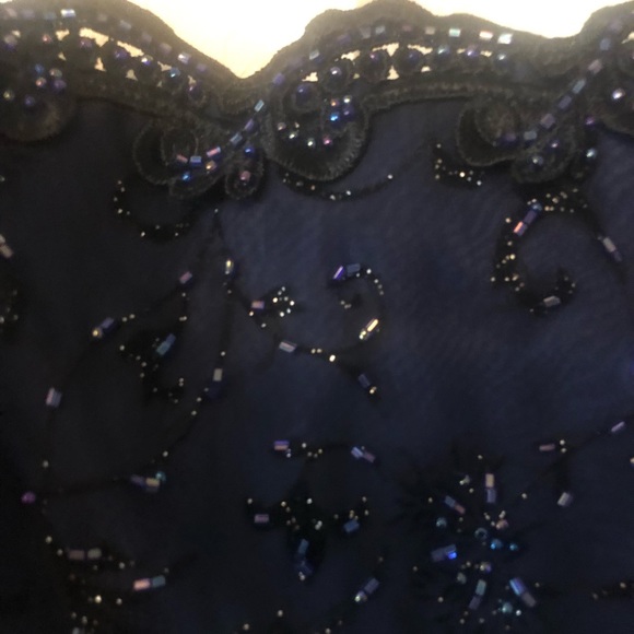 Glamorous dark blue gown with sparkle ✨ Perfect for wedding or special event. - Picture 3 of 3